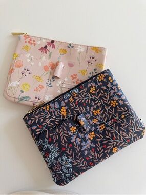 NOTA Lot of 2 Ultimate Office Pouch Organizers Travel Pack Tech Accessory Bag